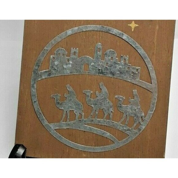 The Magic of Christmas Wooden Sign Magi 3 Wise men Wood Wall hanging - Picture 4 of 6